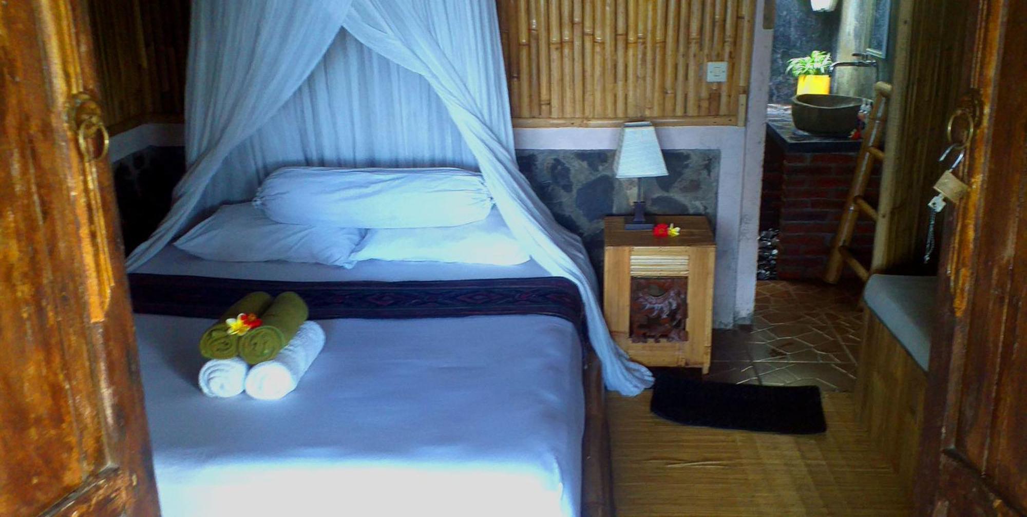 Hotel Lafyu Bali Singaraja Exterior foto