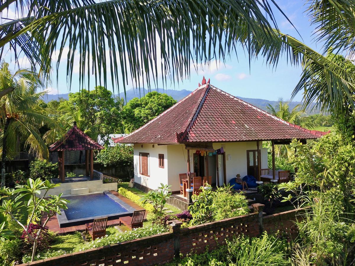 Hotel Lafyu Bali Singaraja Exterior foto